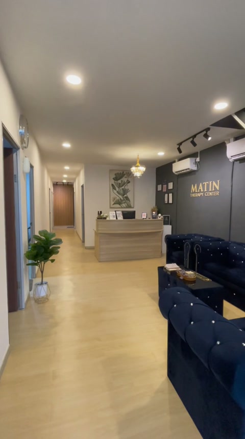 Lobby Matin Therapy Center — ruang private & tenang